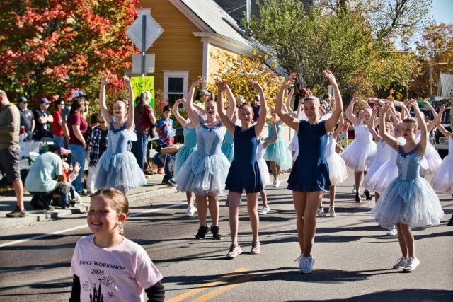 Burk Fall Festival – parade – ballerinas 2