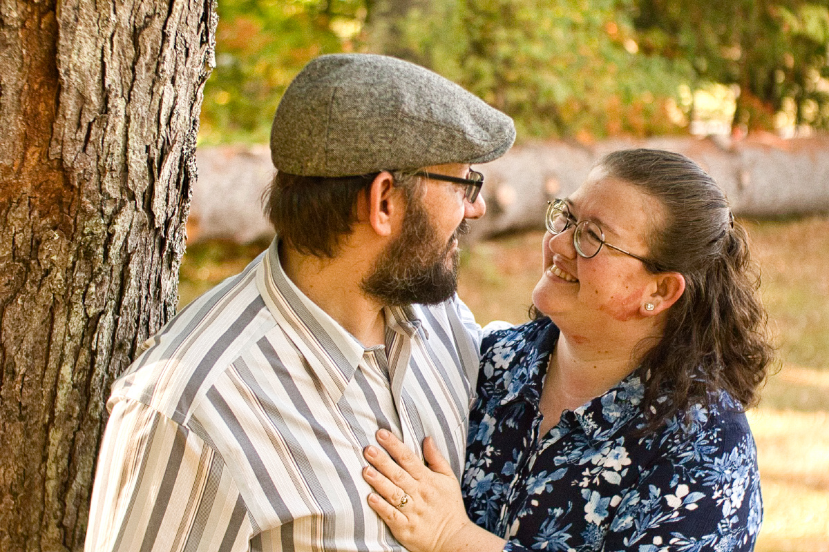 Travis & Sarah – Autumn Portraits