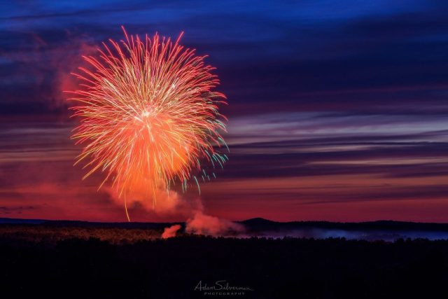 milton fireworks 4